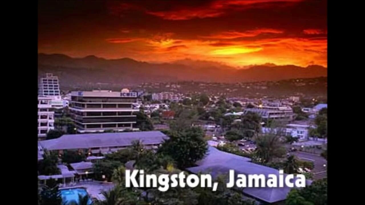 Kingston town. Кингстон Ямайка. Кингстон столица. Кингстон Таун город. Ямайка Кингстон фото.