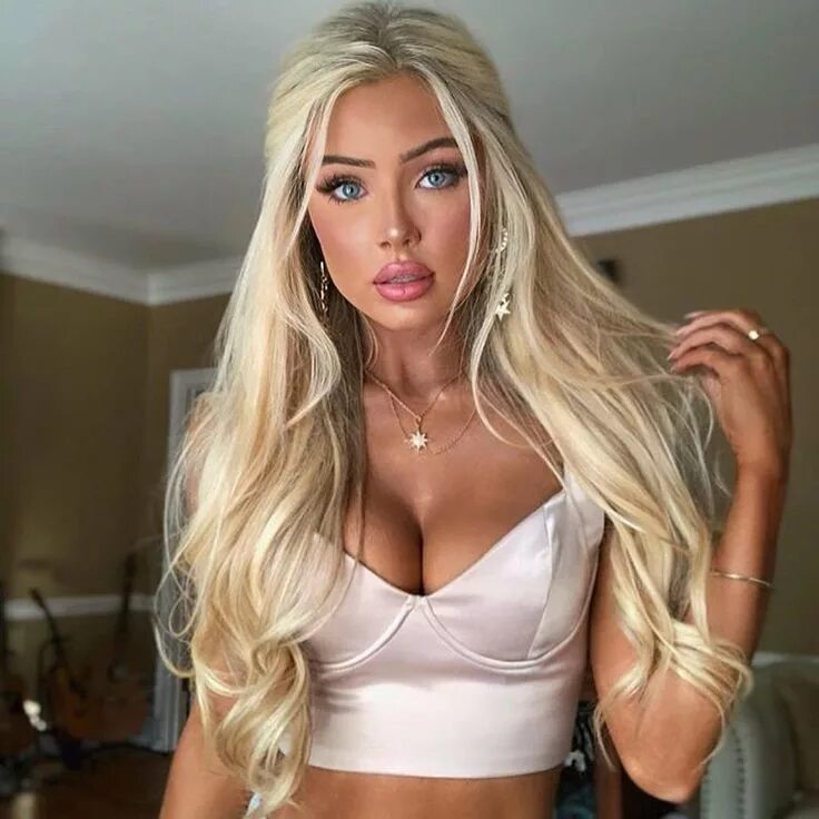 Katerina Rozmajzl. Katerina Rozmajzl рост. Модель Georgia Katerina Rozmajzl. Katerina Rozmajzl фото.