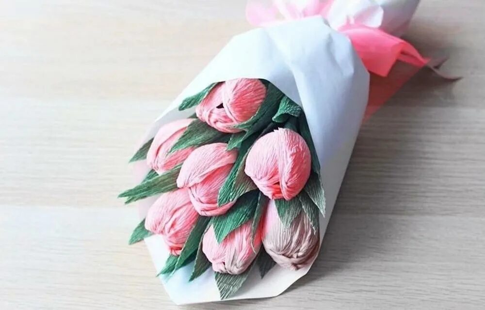 объемные тюльпаны из бумаги. тюльпаны из бумаги своими руками. красивые цветы из цветной бумаги. оригами. тюльпаны из бумаги своими руками.