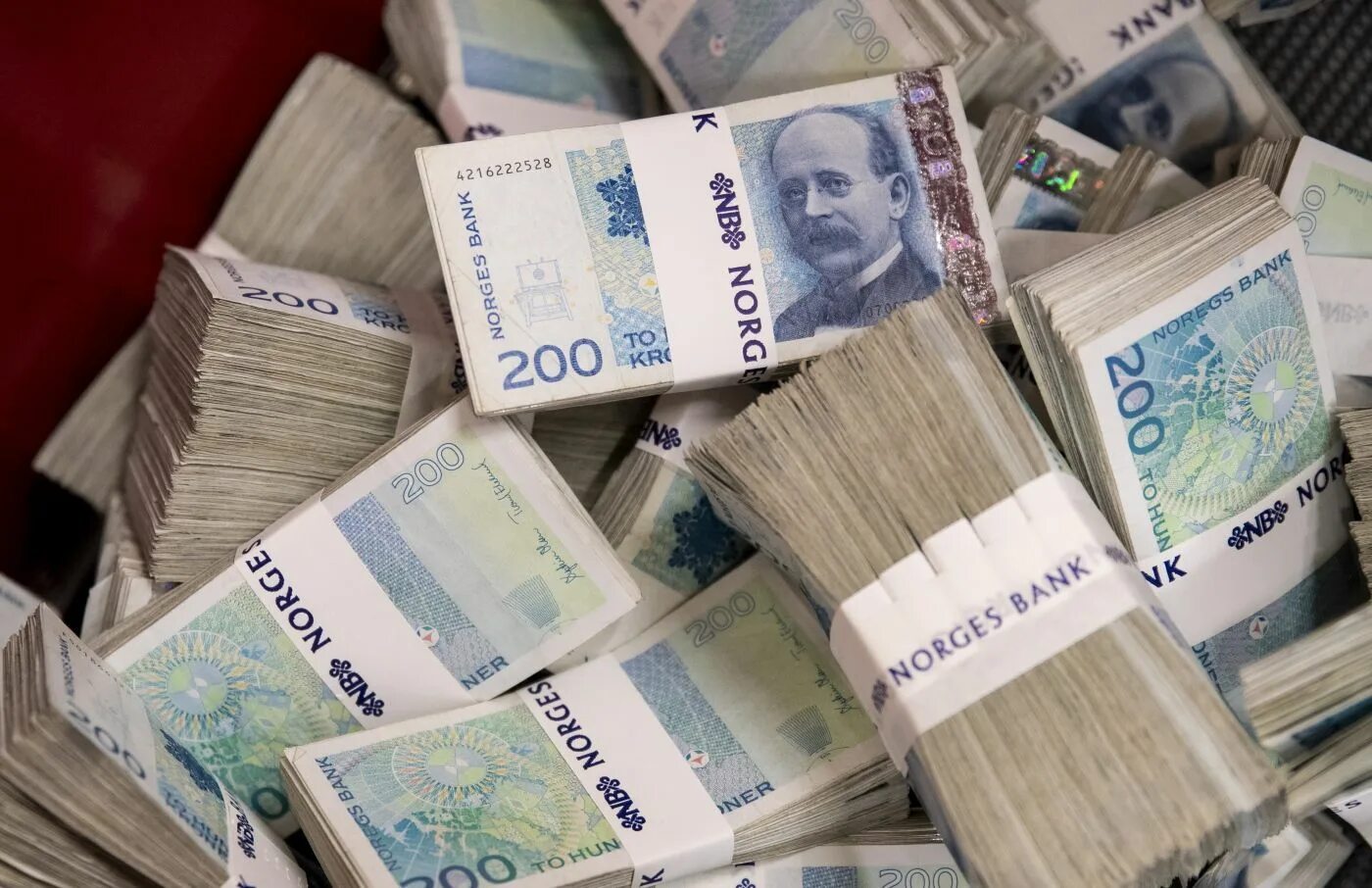 Где используется крона. Деньги норвегии. норвежская крона. крона деньги. норвежские купюры.