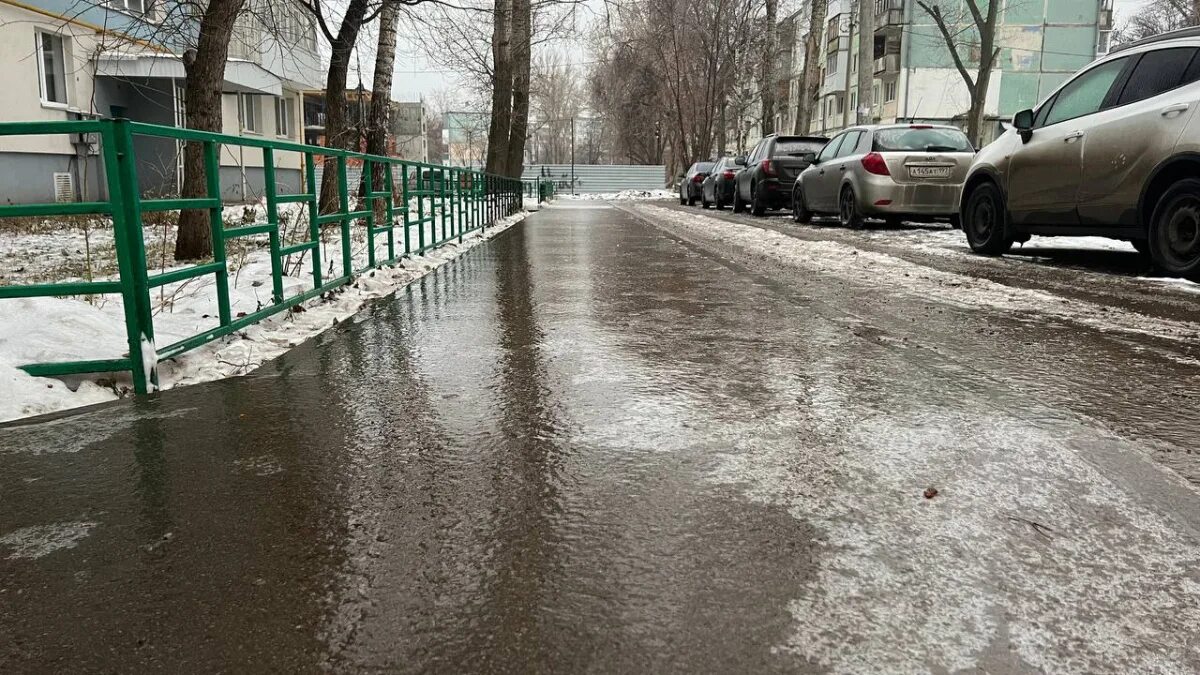 Гололед. Ледяной дождь. Снегопад Самарская область. Ледяной дождь на дороге. Тревога в самаре сегодня