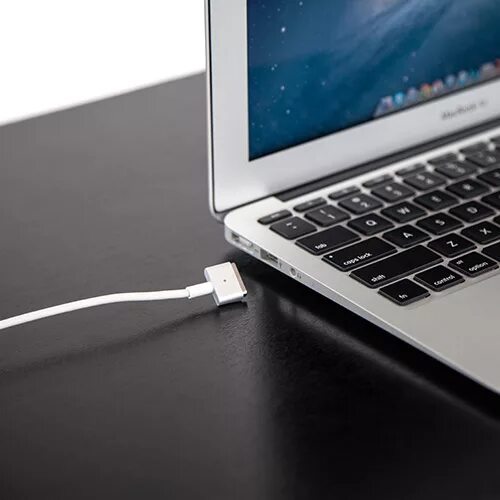 Зарядка magsafe для iphone. Nothing phone подсветка. Magsafe iphone 11. Зарядка apple magsafe. Nothing phone magsafe.