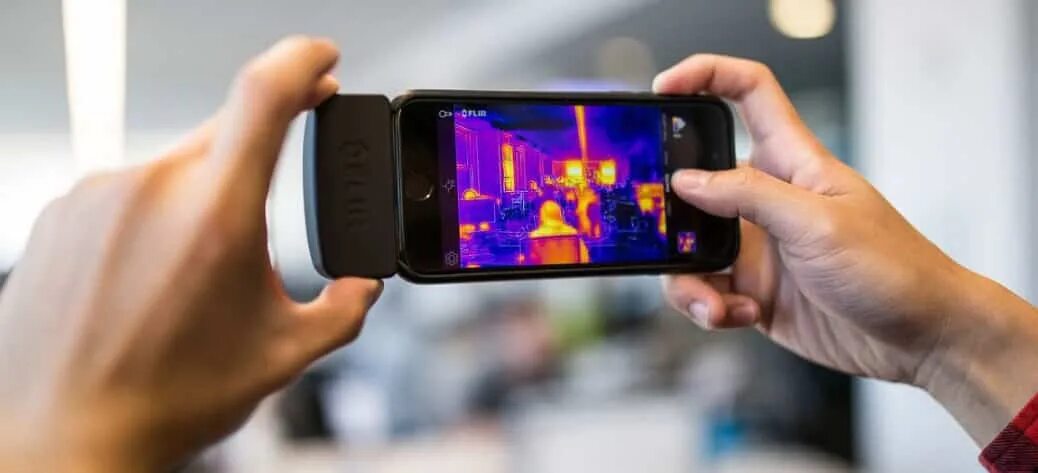Тепловизор к смартфону андроид. Тепловизор flir для смартфона. тепловизор flir t865. тепловизор flir one gen 2. тепловизор flir one pro.