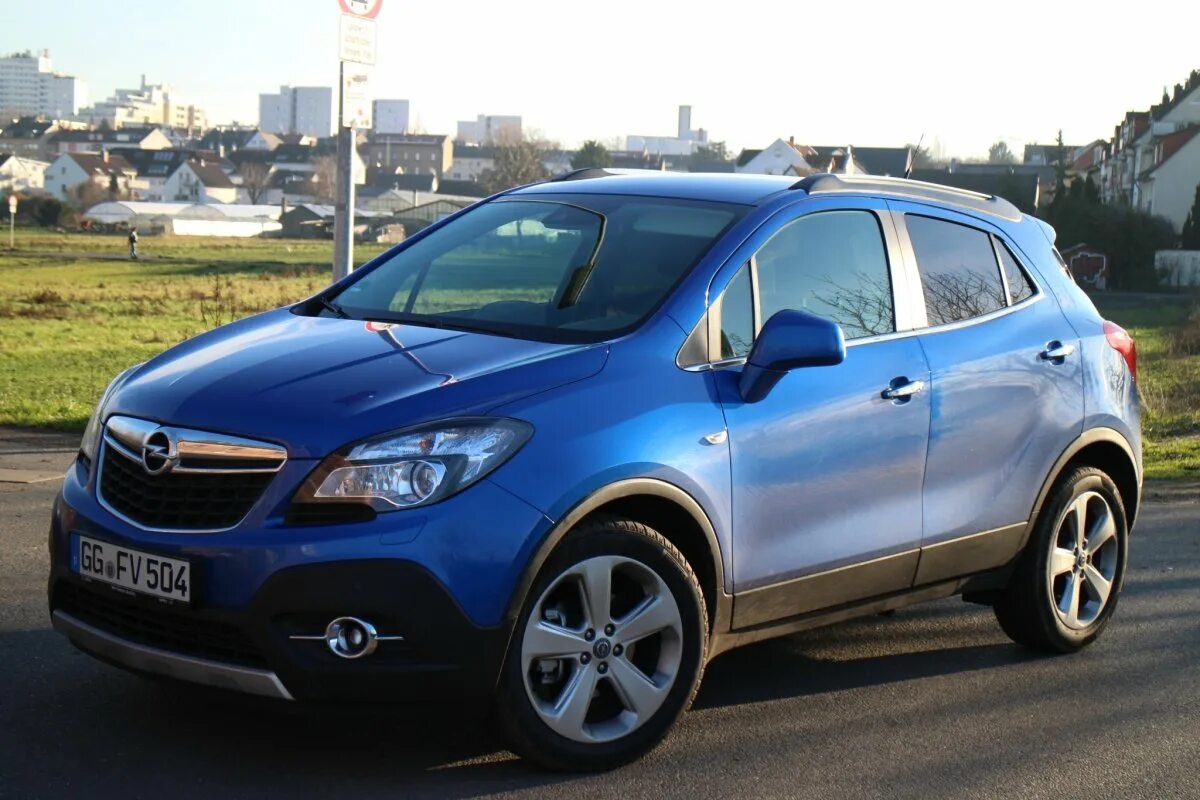 Проверить мокка. Опель мокка 2011. клиренс опель мокка 2014. opel mokka клиренс. дорожный просвет опель мокка 2013.
