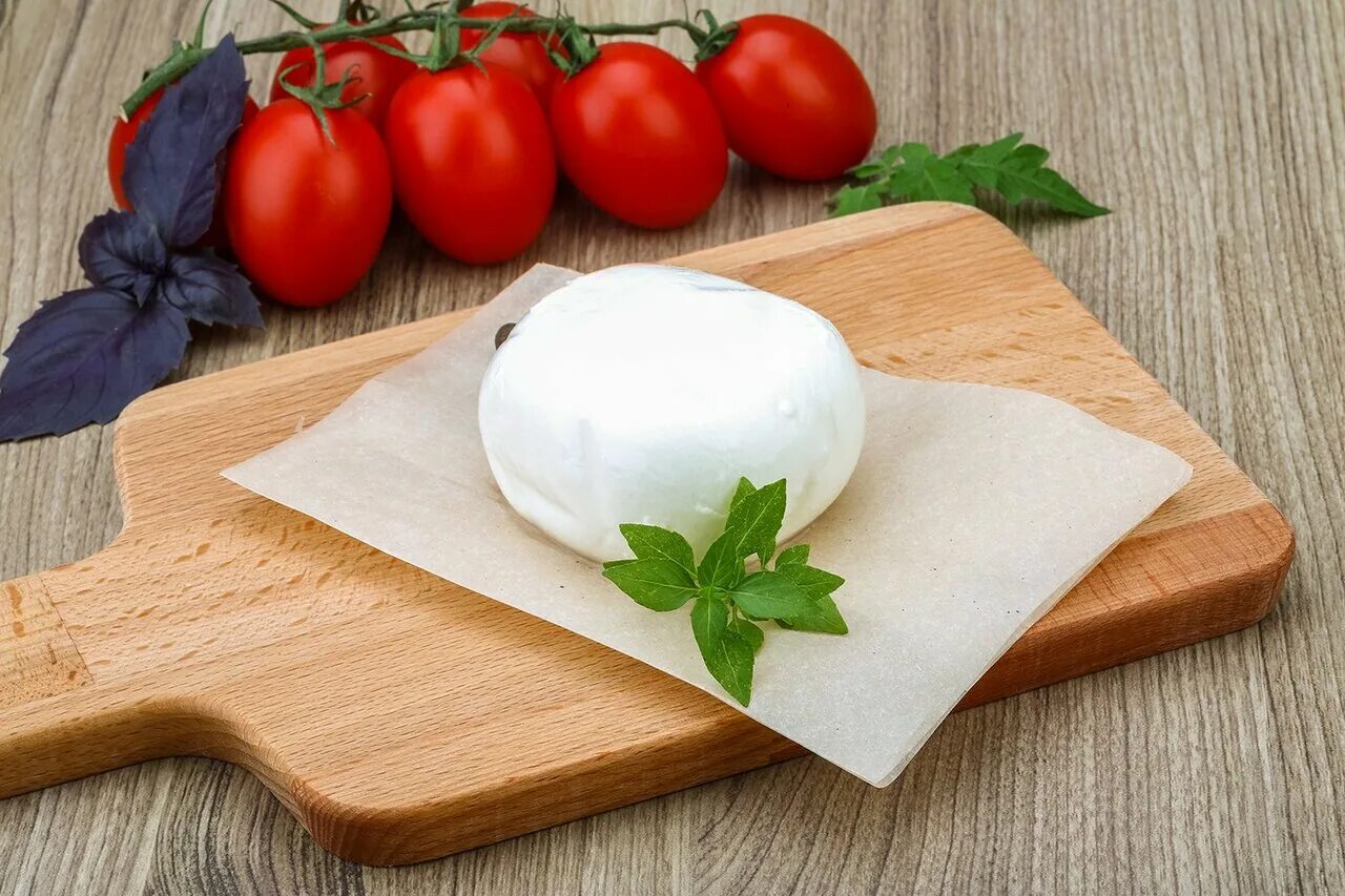 Можно ли сулугуни в пиццу. Mozzarella pizza сыр. сыр сулугуни моцарелла. моцарелла cheese. сыр моцарелла пицца чиз.