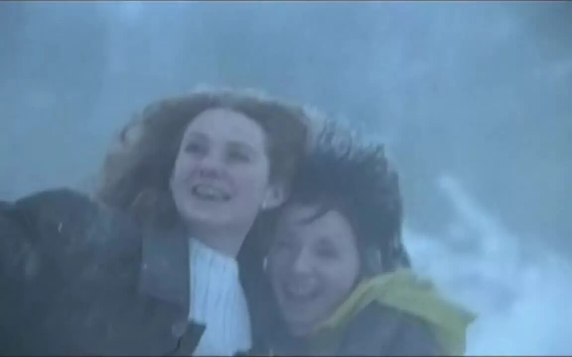 A. T. Нас не догонят. Текст песни нас не догонят. A.