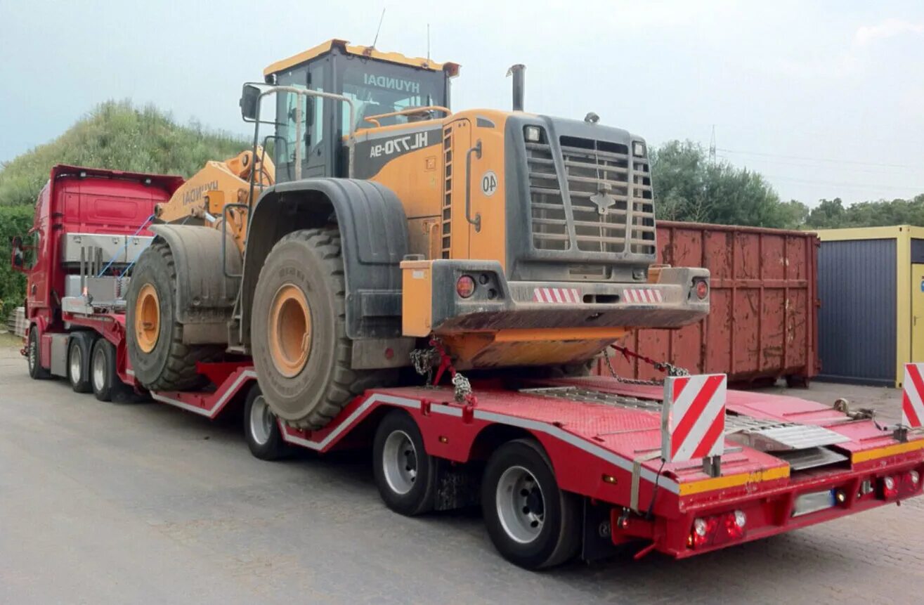 4. тралл грузовой для перевозки. низкорамный трал jtb-40. трал тверьстроймаш 4 оси. трал 30-60 тонн.