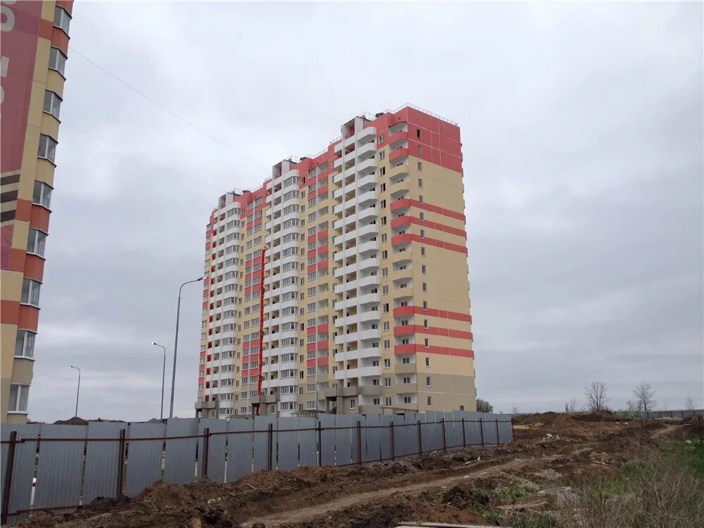 Платовский жк купить. ЖК Платовский. Новочеркасск ЖК Платовский. Платовский 120 а1. Платовский 8 литер.