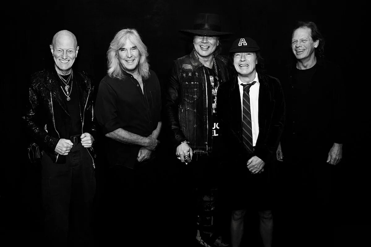 Ac/dc группа. Ac/dc группа 2019. Рок группы австралии. Солист эйси диси. Рок группа эйси диси.