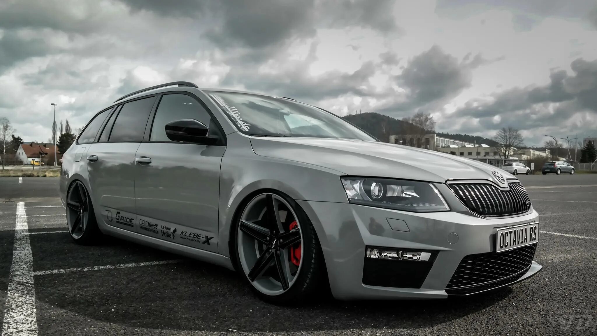 Skoda Octavia a7 стенс. Skoda Octavia a8 RS Tuning. Skoda Octavia a7 stance. Skoda Octavia a7 Tuning. Тюнинг skoda octavia rs