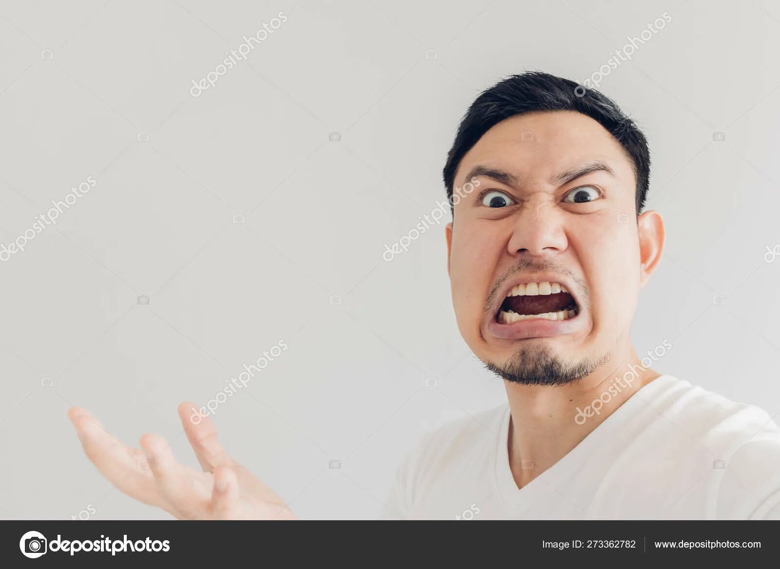 Why so angry. Лицо злого человека. лицо крупным планом. angry man face. yelling man.