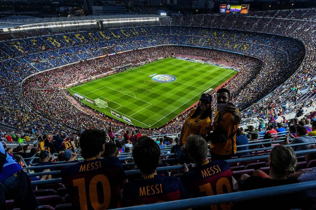 Барселона футбольный стадион Камп ноу. Стадион Camp nou FC Barcelona. Трибуны Камп ноу Барселона. Камп ноу в Барселоне 2016. Матч футбол места