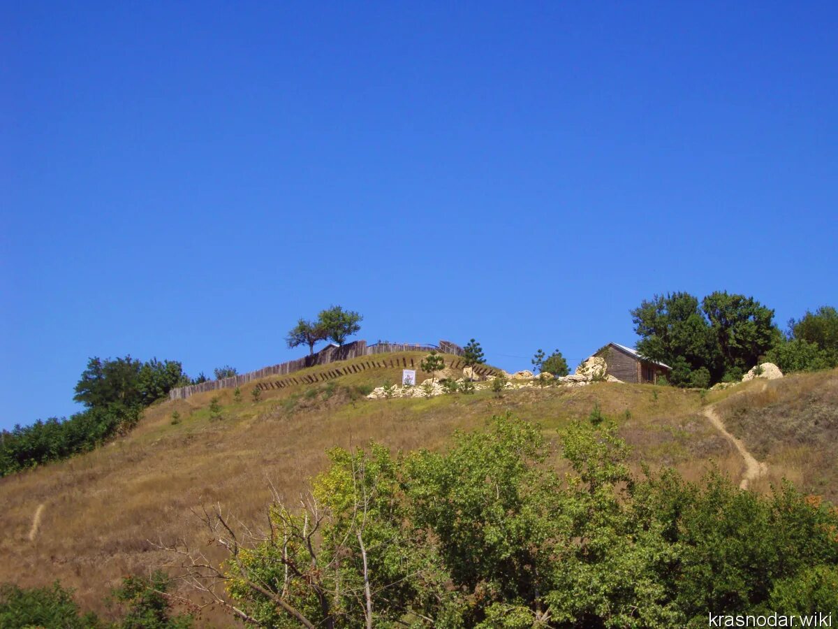 Усть лабинск крепость суворова. Усть-лабинск краснодарский край. Усть лабинск хутор александровский. Усть лабинск александровский. Усть лабинск александровский.