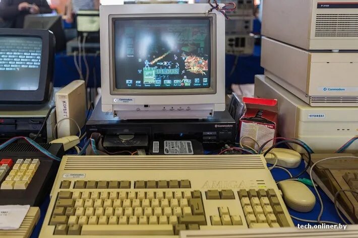 Компьютеры 90 х годов. ПК Дельта с 90е. Компьютер 90. Компьютерная техника 90-х. Персональный компьютер 90-х.