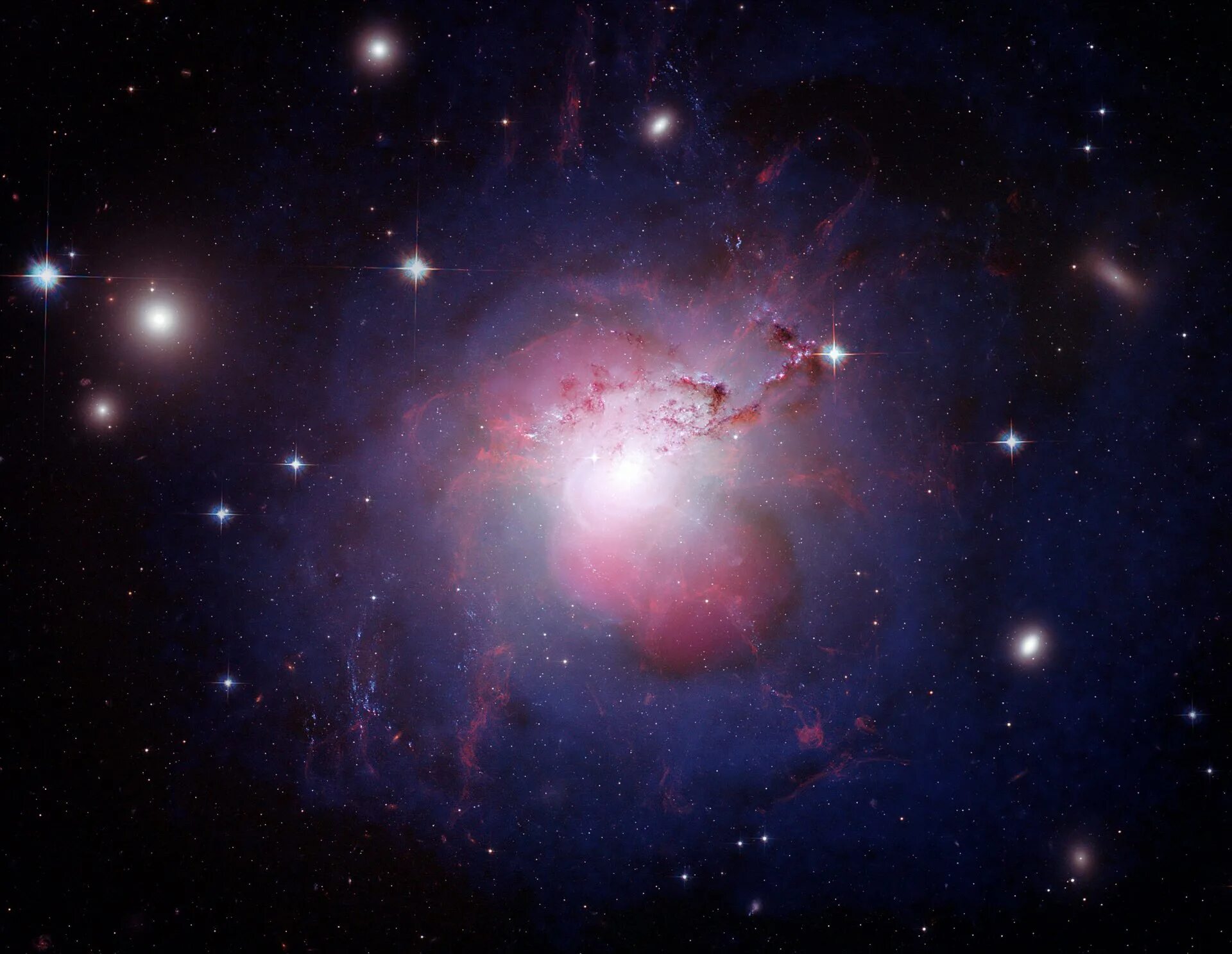 Ngc. NGC 1275 Галактика. Полярная звезда Хаббл. Галактика NGC 1132 Созвездие Эридан. Туманность Андромеды Созвездие.