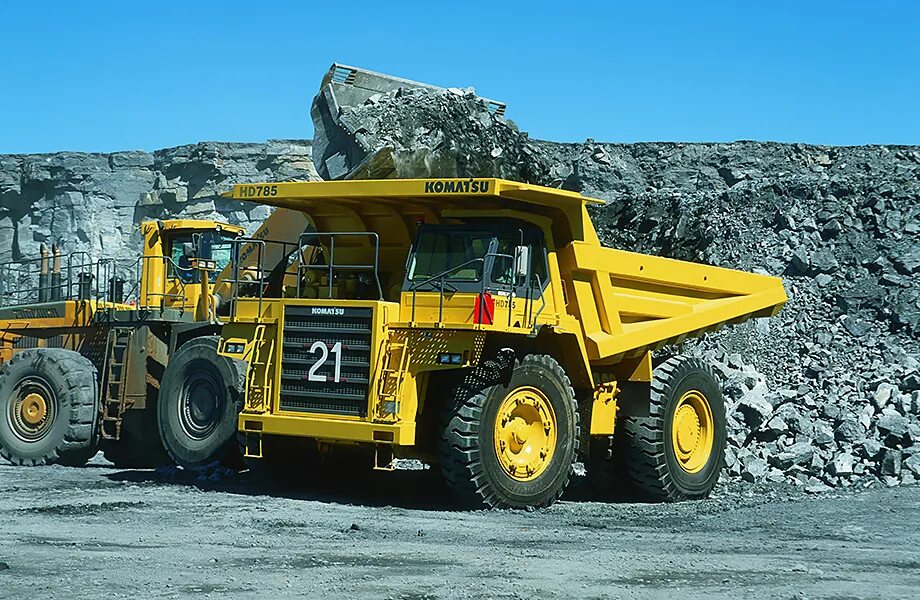 Карьерный коматсу. Komatsu 980e. Карьерный коматсу. Самосвал комацу 785. Komatsu 980e.
