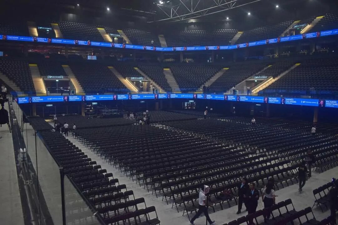 Где купить образование arena diplomnaya. Movistar Arena Bogota. Movistar Arena Argentina. Movistar Arena Santiago. Movistar Arena Buenos aires.