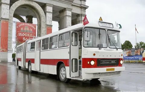 Автобус 180