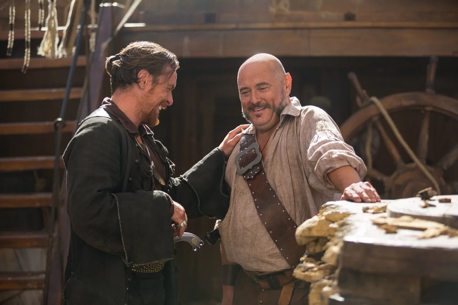 капитан флинт и джон сильвер черные паруса. черные паруса сериал. сериал про пиратов черные паруса. чёрные паруса 5 сезон. капитан вейн черные паруса.