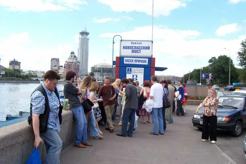Причал третьяковский как добраться. Причал третьяковский москва. причал третьяковский. третьяковский причал на болотной набережной, москва. где находится касса причала английская набережная 2.