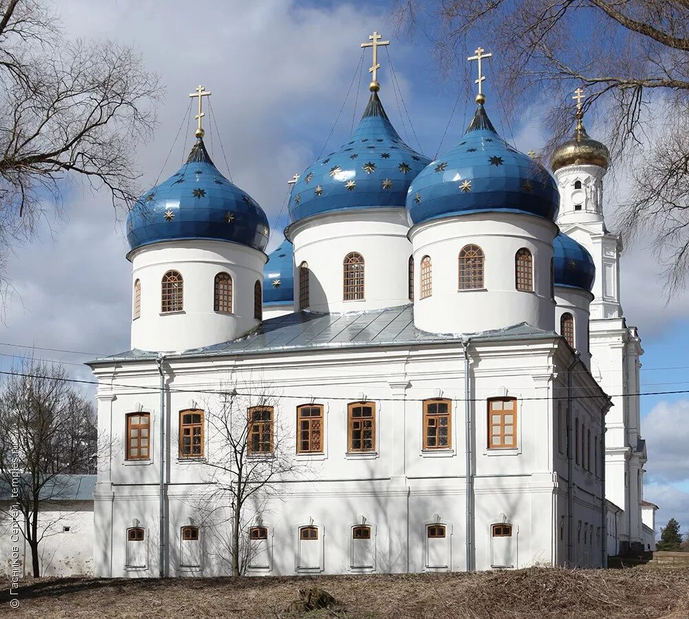 Юрьев монастырь Великий Новгород Крестовоздвиженский храм. Храмы Юрьева монастыря Великий Новгород. Сайт церквей новгорода