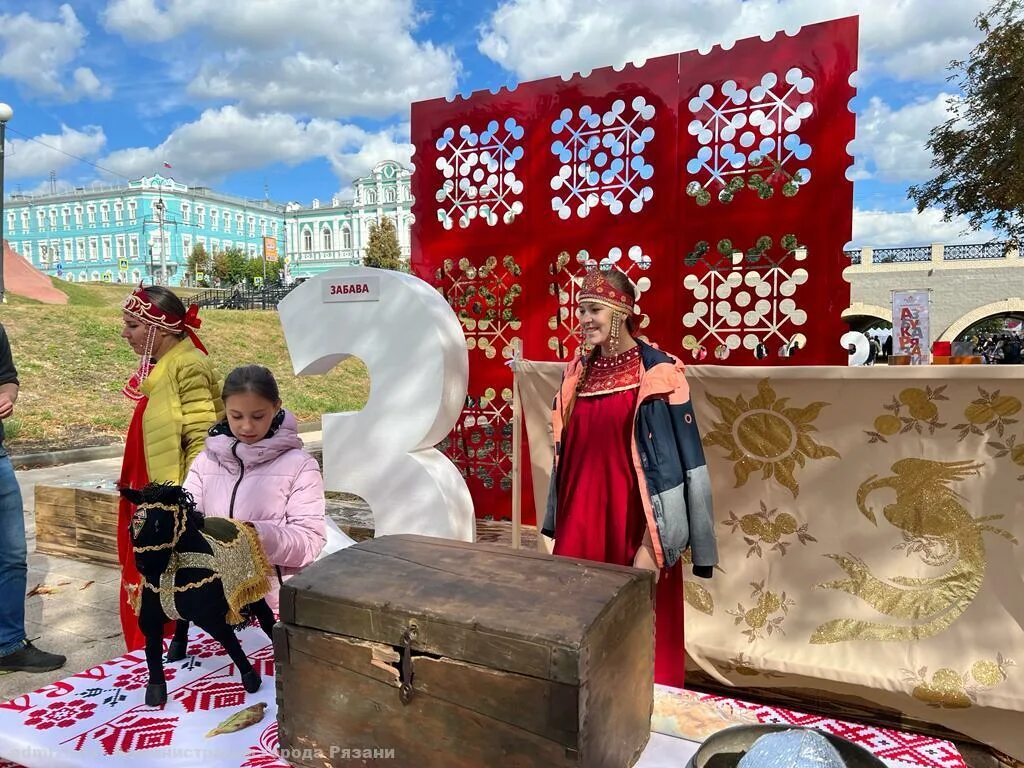 День города рязань. Детский день города азбука рязани. впервые детское праздничное шоу городского праздника. день города рязань фото.