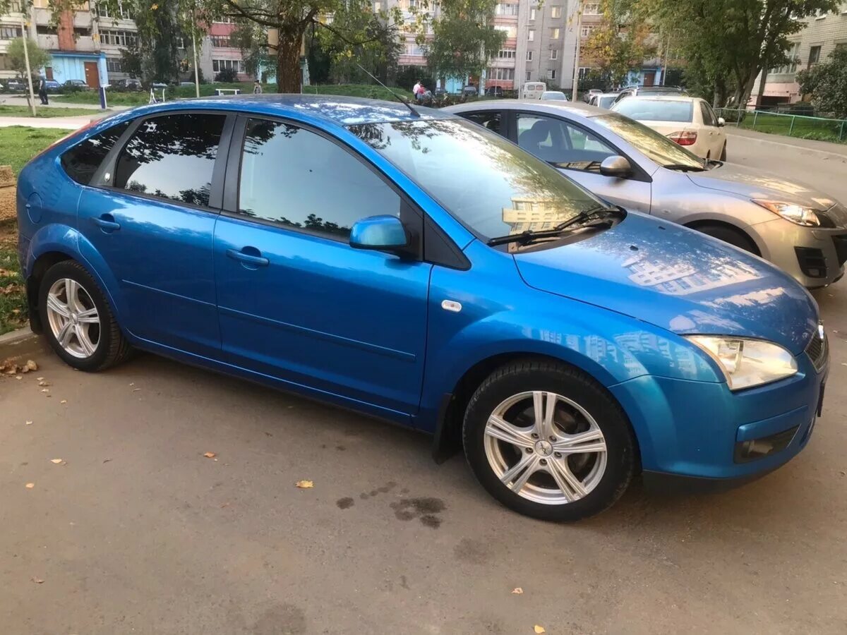 Фокус 2 хэтчбек 2006. Ford Focus II 2006. Форд фокус 2 хэтчбек голубой. Фокус 2006 хэтчбек. Форд фокус 2006 голубой.