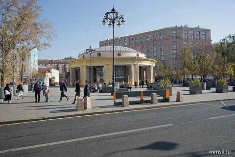 Метро улица фото