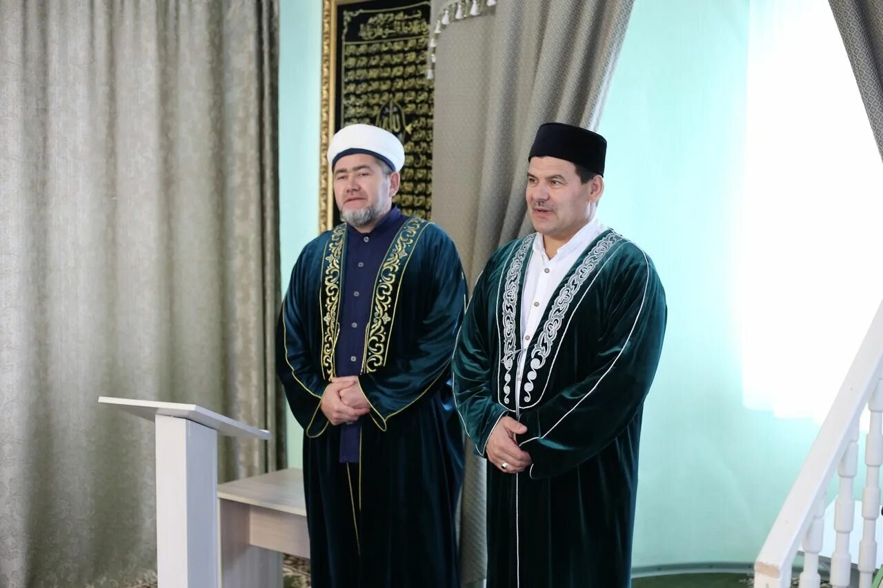 Имам багачев. Имам 44. Гусман хазрат исхаков. Ильяс зиганшин хазрат. Имам хатыб шамиль аляутдинов.