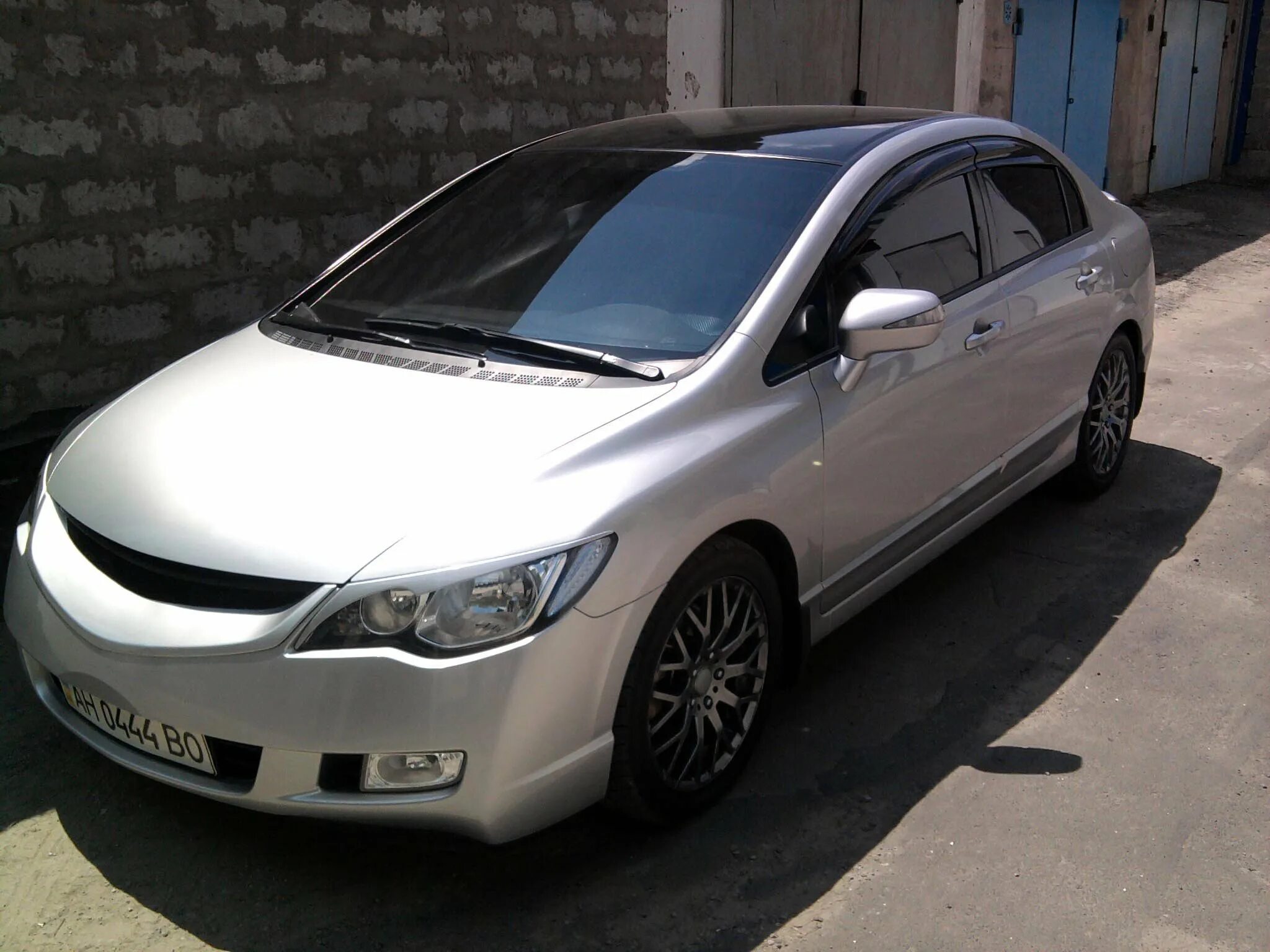 Артикулы хонда цивик 4д. Honda Civic 4d 2008. Honda Civic 4d серебристый. Honda Civic 4d черная. Honda Civic 4d 2008 серая.