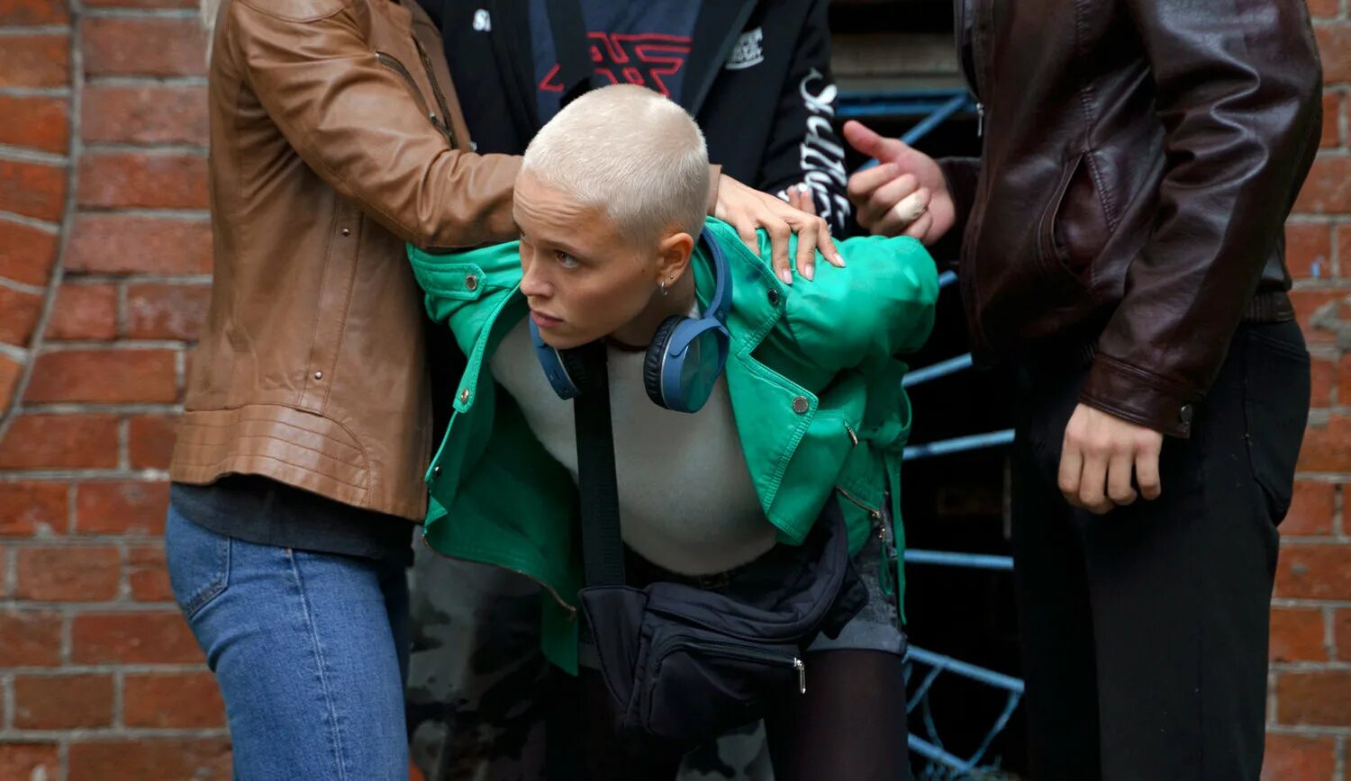 Сериал с гошей куценко 2022. Сериал с куценко и боярской без правил. Без правил сериал 2022. Без правил дата выхода. Сериал с куценко 2022.