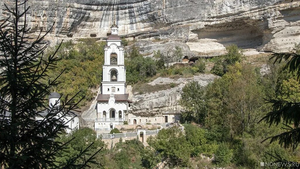 Бахчисарайский музей-заповедник. Бахчисарайский музей заповедник фото. Фото Бахчисарайский музей заповедник в Крыму. Бахчисарайский заповедник сообщение.