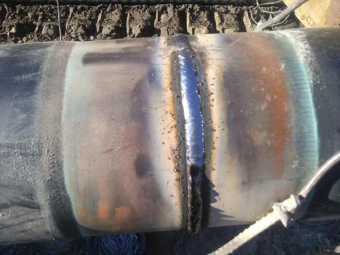 Электродуговая электродная сварка. Сварка трубы электродом 3 мм. Сварка трубы электродом 3 мм. Электроды для дуговой сварки. Сварка 325 трубы технология.