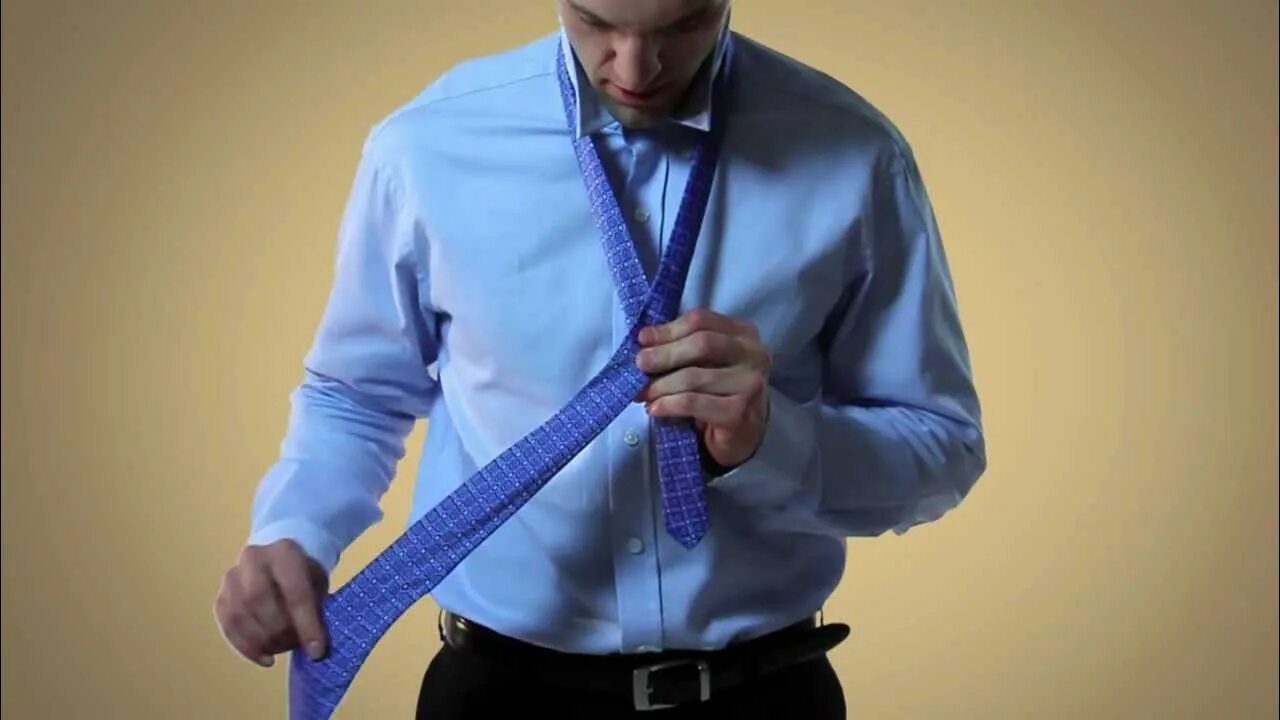 Tie them up. To tie the knot. tied up. tie в испании. how to tie off sageo.