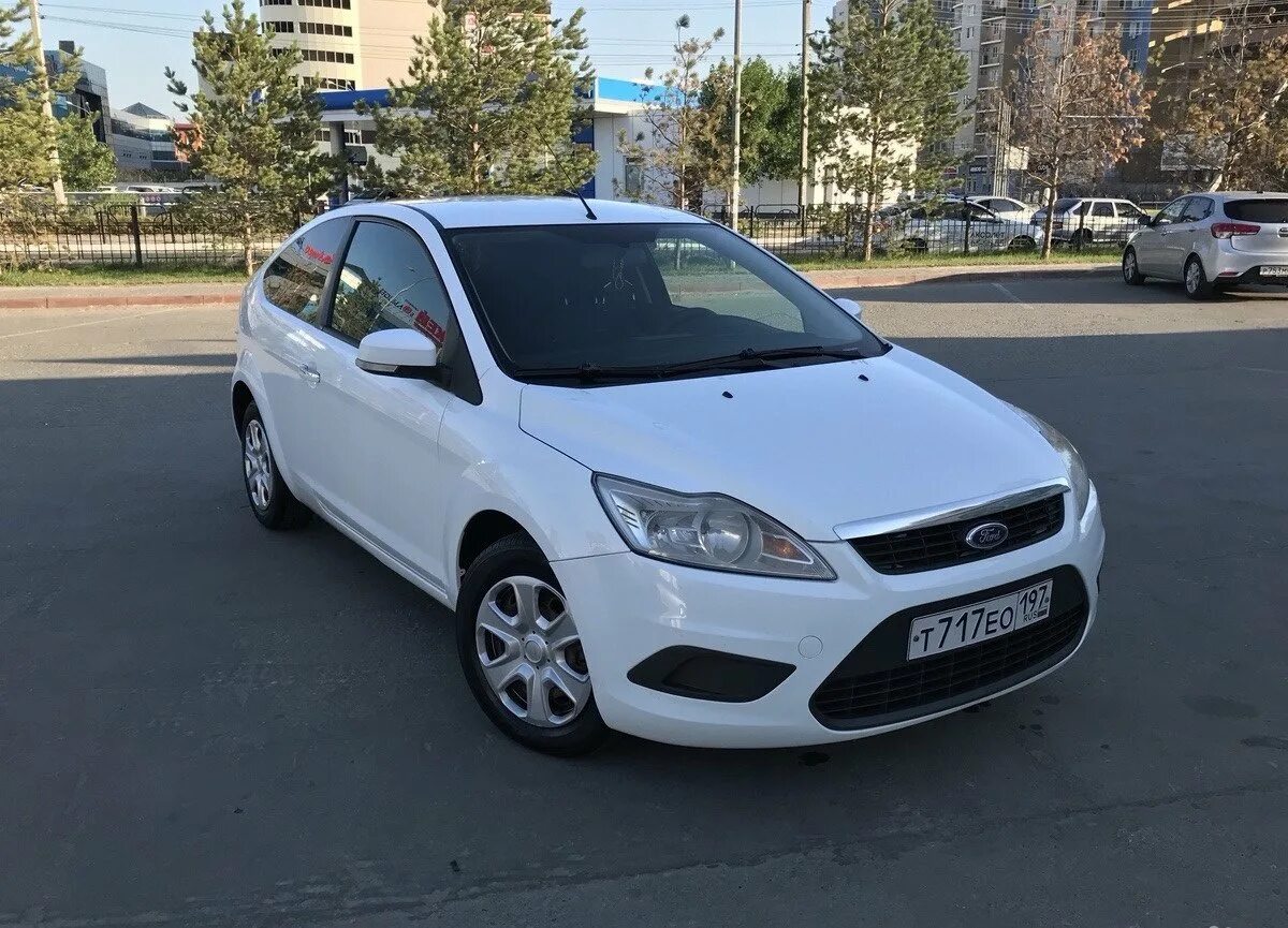 Купить форд фокус 2010. Ford Focus 2010. Ford Focus 2010 80 лс. Форд фокус хэтчбек 2010. Автомобиль Ford Focus, 2010г.в.,.