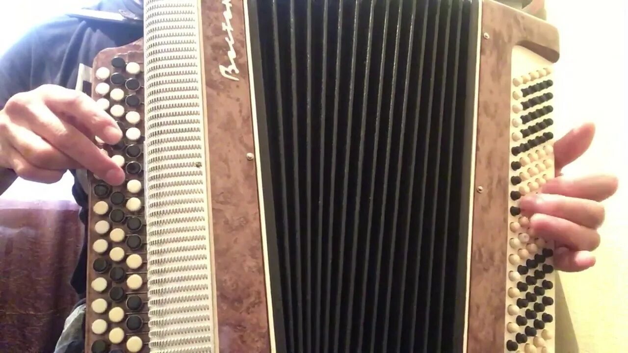 Стихи на татарском. Песня тип йорэгем. Тип йорагем манге туктама син текст песни. Нафкат нигматуллин тип тип йорэгем. Тип йорэгем туктама халида бигичева.