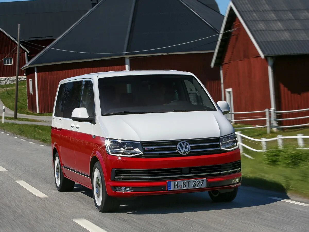 Фольксваген транспортер т6 купить. Фольксваген Transporter t6. Volkswagen Transporter (t6) Мультивен. Volkswagen Transporter t6 красный. Фольксваген Транспортер Каравелла т6.