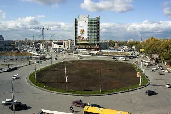 In Novosibirsk finished reconstruction on Marx Square Culture Seldon News