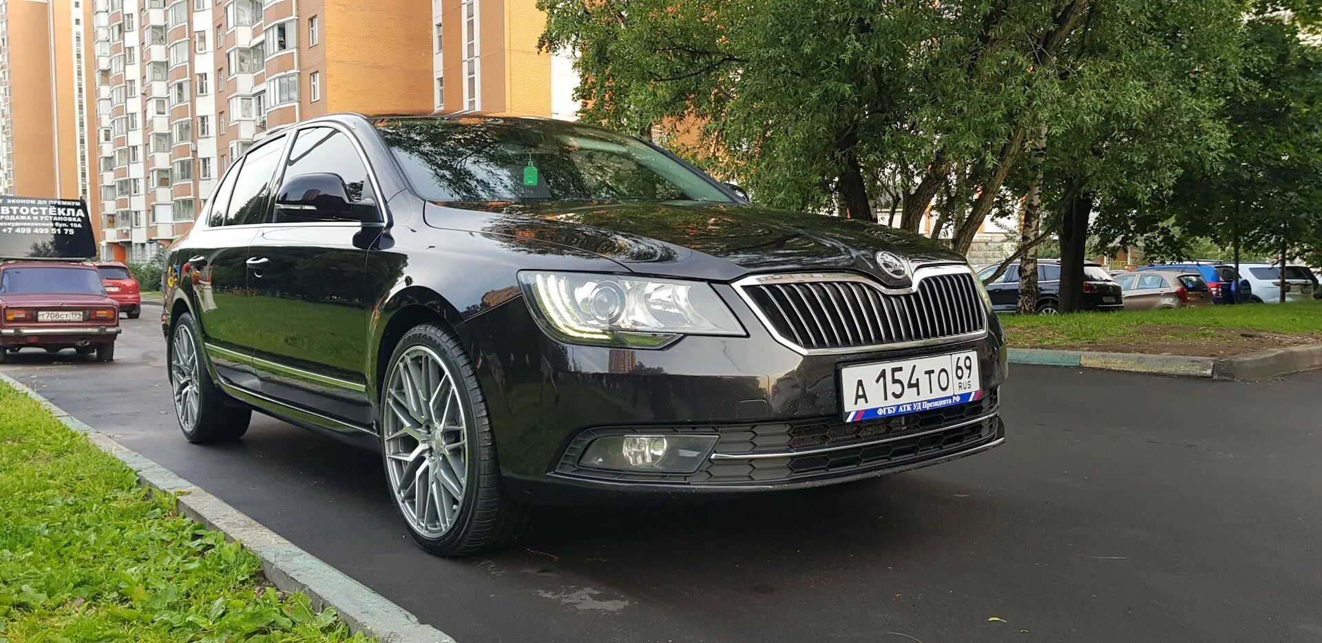 Superb mk2. Skoda superb mk2. шкода суперб 2. skoda superb 3.6. skoda superb tuning 2010.