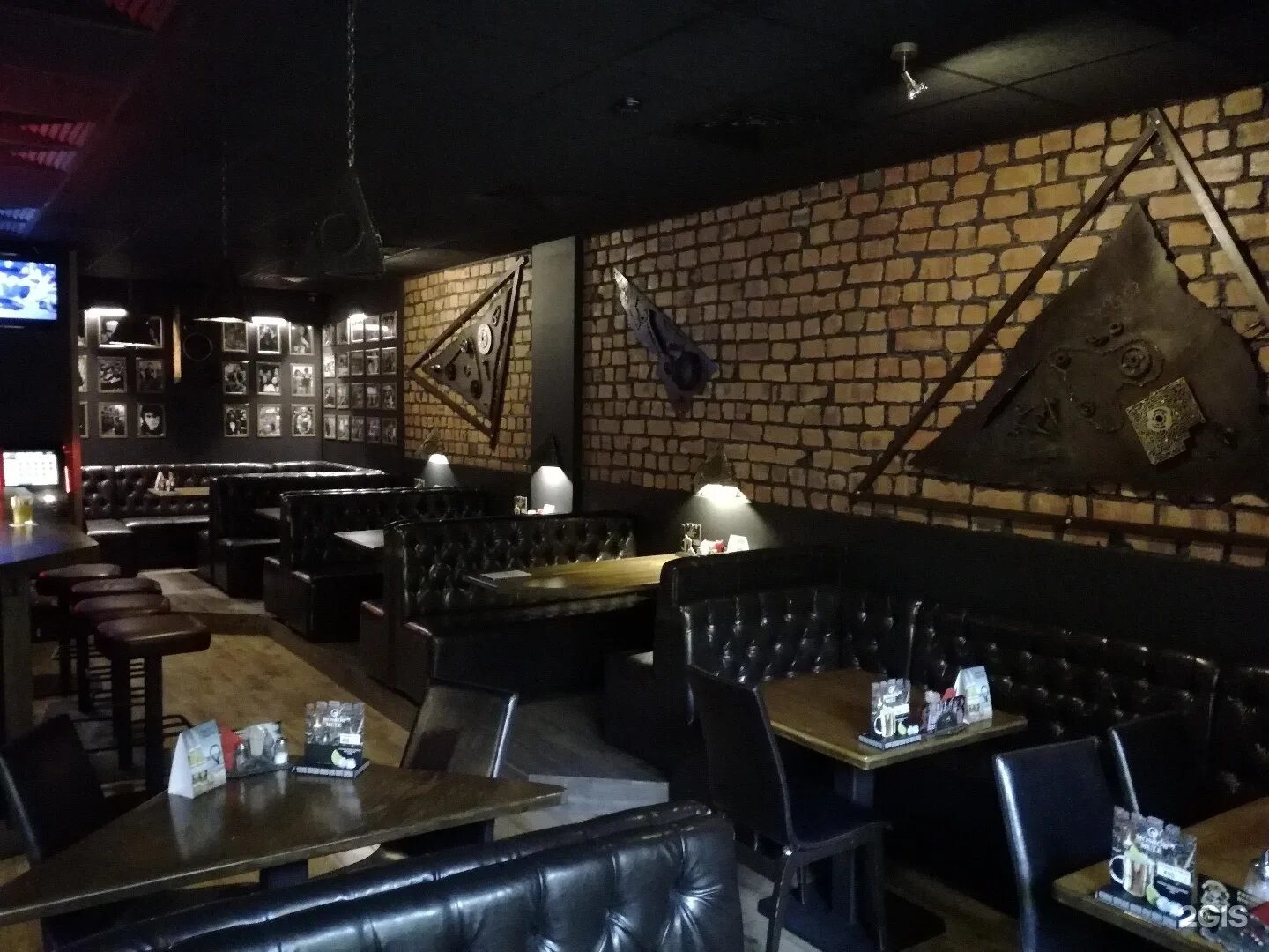 Рок бар треугольник. Рок бар сочи. Рок бар треугольник сочи. Треугольник сочи. Треугольник сочи.