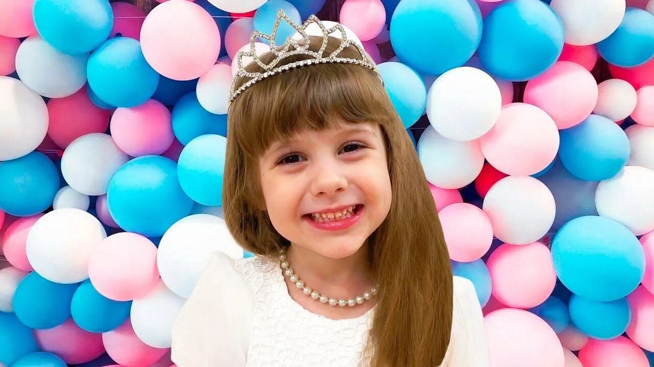 Eva bravo play папа. Ева браво. Ева браво play. Ева браво. Ева браво ютуб.