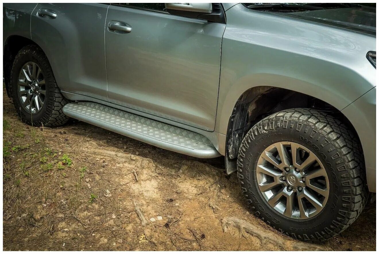 Защита arb прадо 150. Toyota land cruiser prado 150 пороги риф. Тойота ленд крузер прадо 150 силовые пороги. Пороги lexus style prado 150. Прадо 120 черный пороги aerostep.