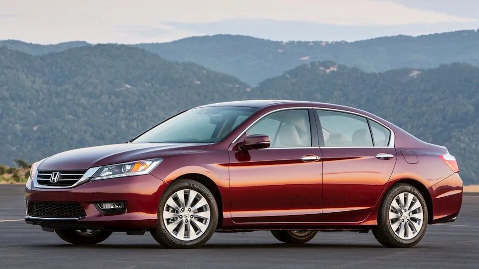 Хонда модельный ряд 2016. Honda civic 2012. Бренд хонда. Honda brv автомобили производства honda. Новая хонда аккорд 2022.