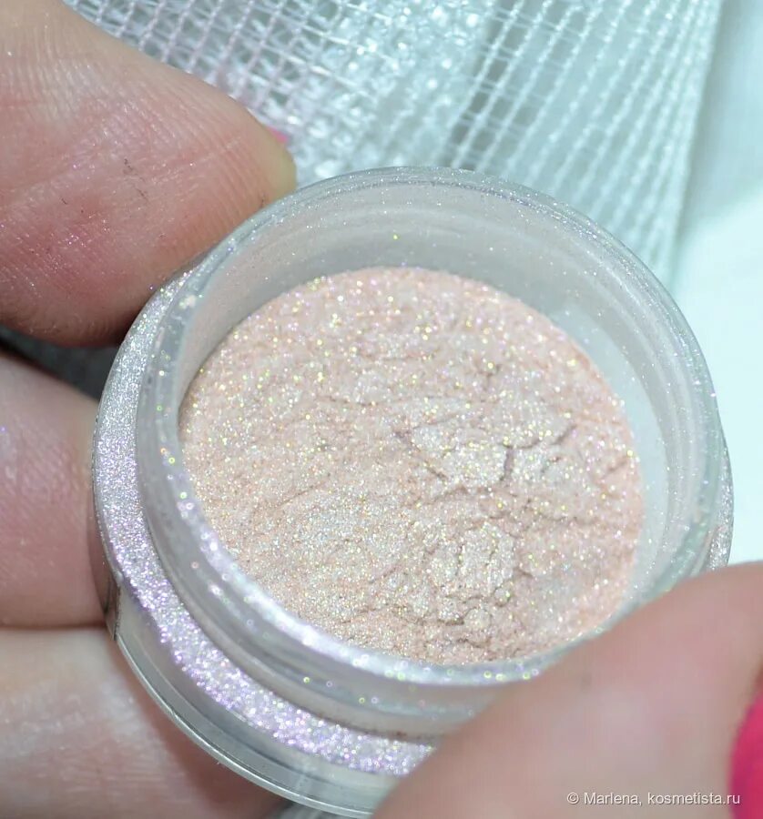 Пигмент от которого зависит. От чего зависит цвет кожи человека. Пигмент меланин содержится. Пигмент от которого зависит. Строение волоса.