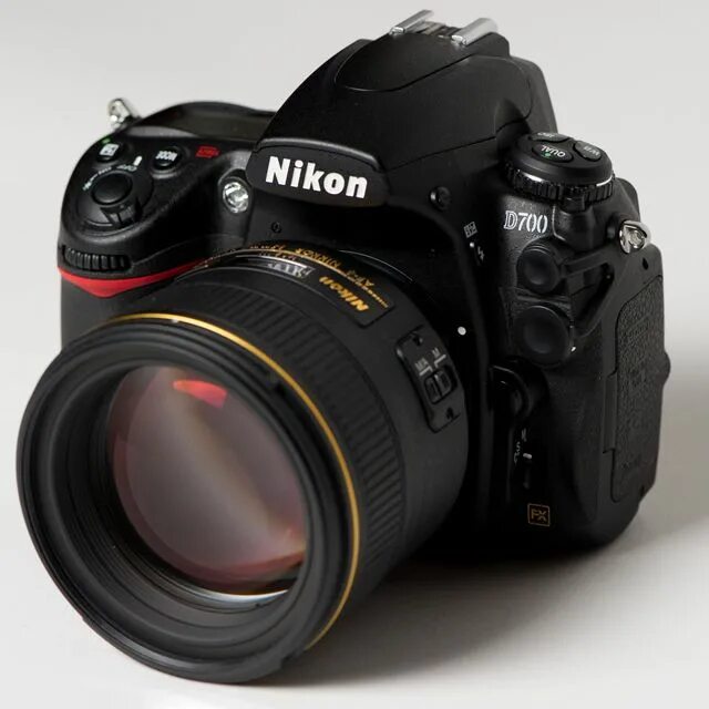 Nikon 85 1.4g. Nikon af-s Nikkor 85mm f/1.4g. D3200 + Nikon 50mm f/1.8d. Nikon 3100 f 50mm. Af s nikon f 1.4