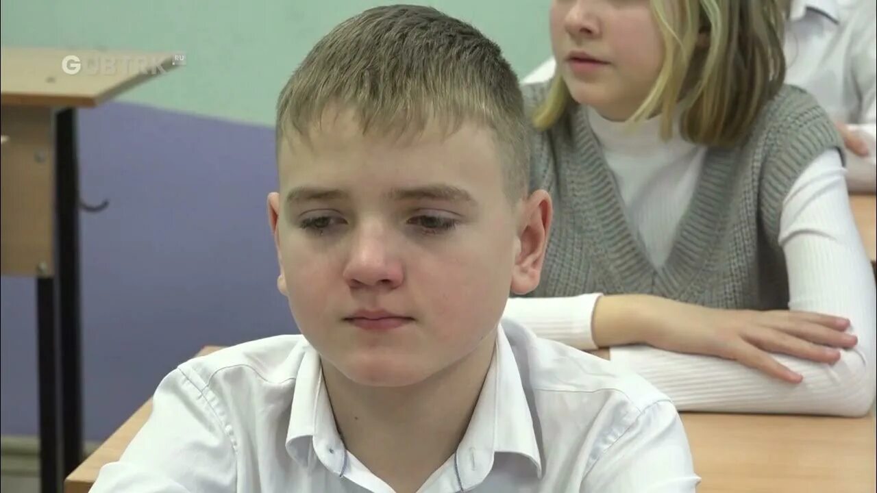 Школа 13 губкин фото. Губкин улица космонавтов 15. Сош 13 губкин. Губкин спортивные площадки металлоинвест. Сош 13 губкин.