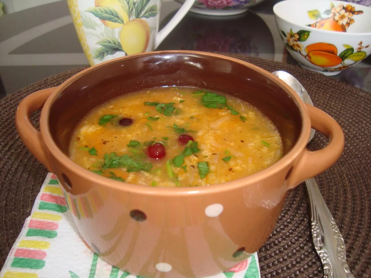 Капустняк из квашеной капусты с пшеном рецепт. Капустняк с пшеном. капустняк классический. капустняк украинский. капустняк сухой.