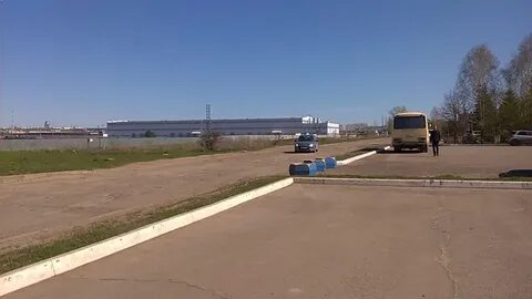 Смотрящий челны