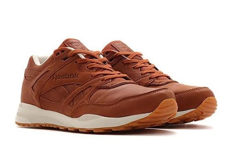 Коричневые кроссовки. Reebok Classic Brown коричневые. Classic Leather Reebok мужские коричневые. Reebok Classic Leather коричневые. Reebok Ventilator Leather.