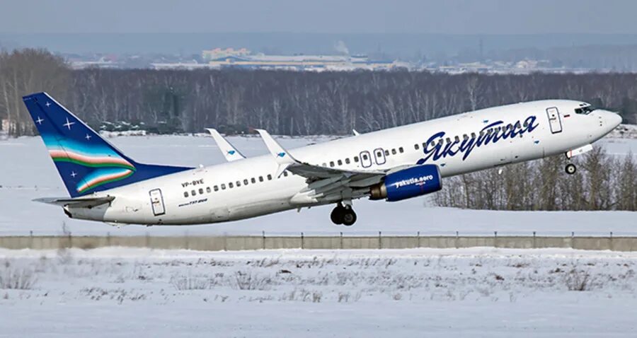 Sukhoi superjet 100-95 yakutia airlines. Ssj 100 якутия. Dh3 самолет якутия. Флот авиакомпании якутия. Самолет ак якутия.